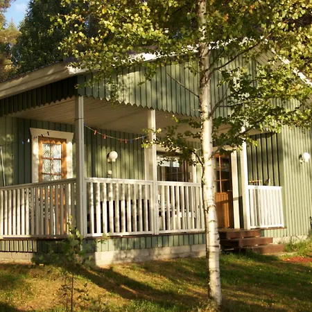 Resort Naaranlahti Cottages Hébergement de vacances *