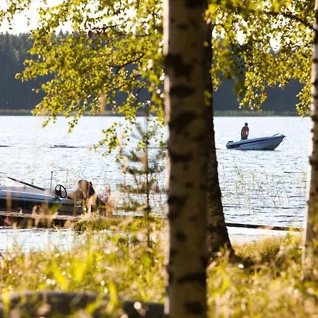 Resort Naaranlahti Cottages *