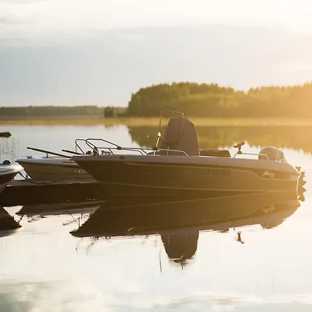 Resort Naaranlahti Cottages * Naaranlahti