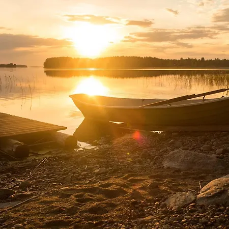 Resort Naaranlahti Cottages Naaranlahti