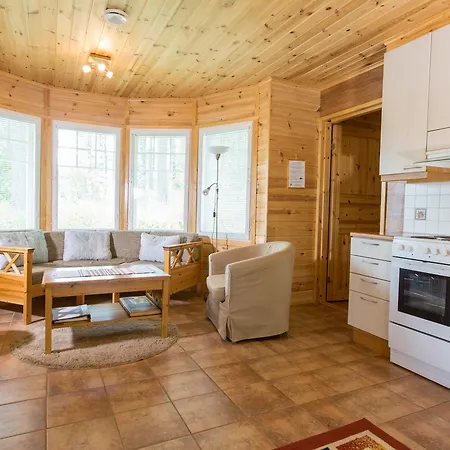 Resort Naaranlahti Cottages Hébergement de vacances *