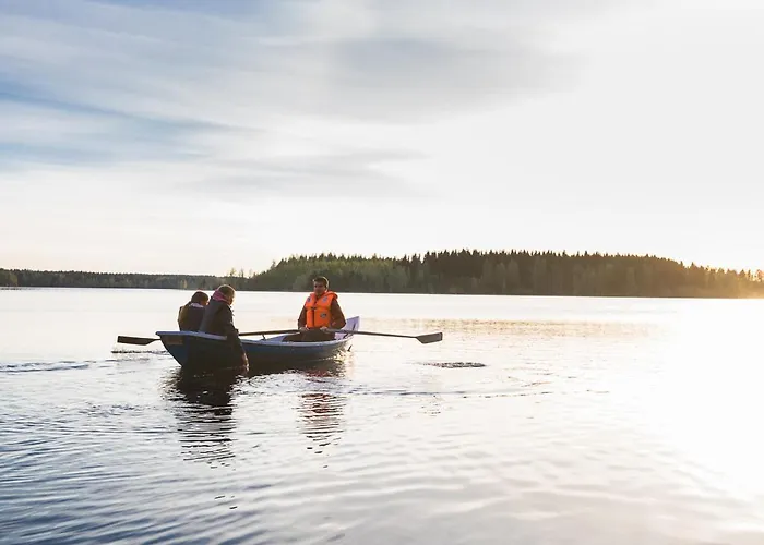 Semesterbostad Resort Naaranlahti Cottages *