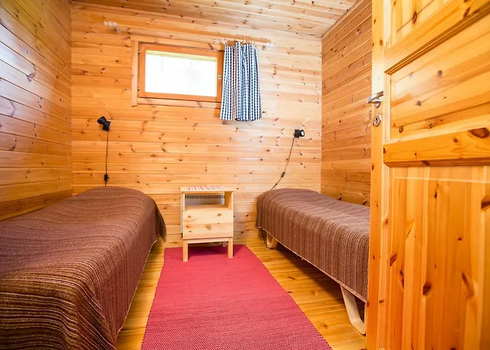 Semesterbostad Resort Naaranlahti Cottages *